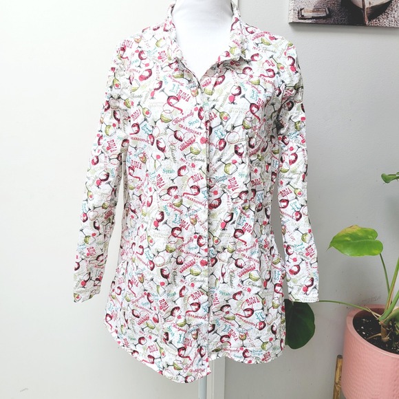 Tulip Button Down Top Wine Print Long Sleeve Shirt Oversized Small Pockets White - Picture 1 of 6
